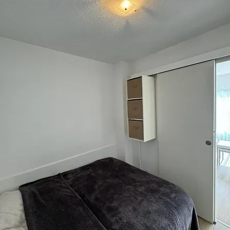 Apartment Confortable Studio, Wifi, Parking, Proche *